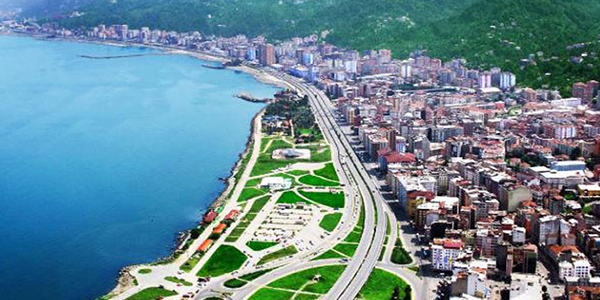 Rize'de dolgu alanndaki binalarda byk tehlike