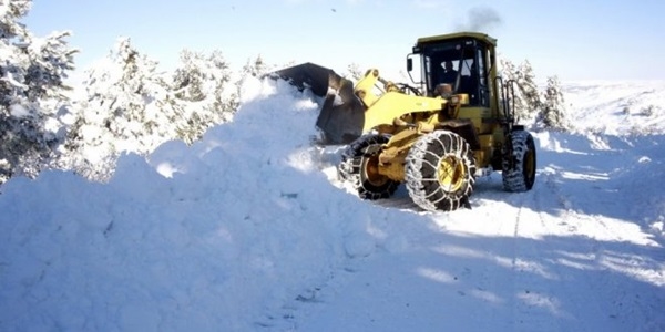 Ar'da 105 ky yolu ulama kapand