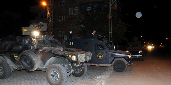PKK'dan saldr: 3 polis ehit, 4 yaral