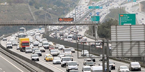 stanbul'da bu yollar trafie kapatlacak