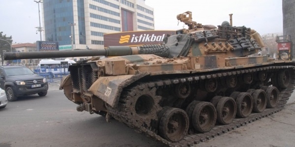 Sur'a tank takviyesi