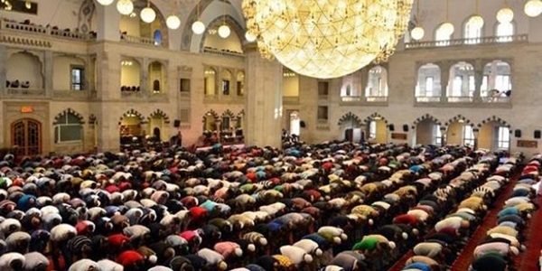 stanbul'da memur mesai saatleri yeniden dzenlendi