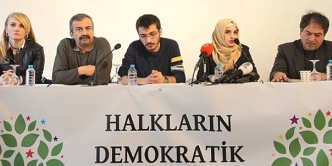 HDP Ebakanlar' Yunanistan'a kat!