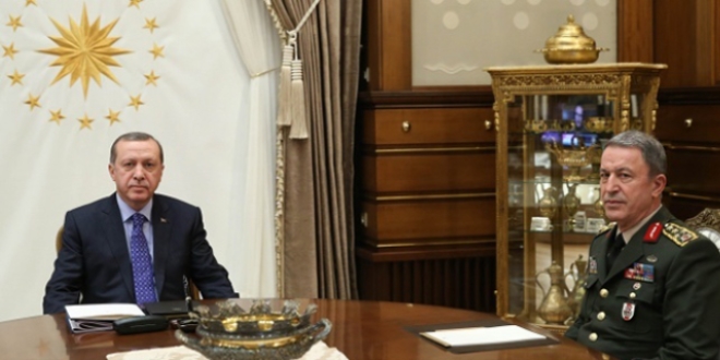 Cumhurbakan Erdoan, Hulusi Akar' kabul etti