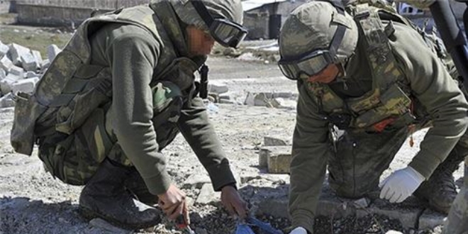 Yol kenarnda tuzaklanm bomba imha edildi