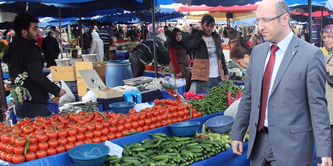 stanbul'da ar-pazar ramazana hazr