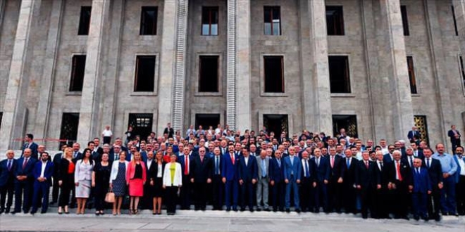 538 STK'dan demokrasi nbeti