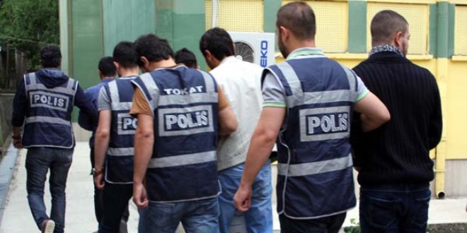 Rize'de 14 polis tutukland