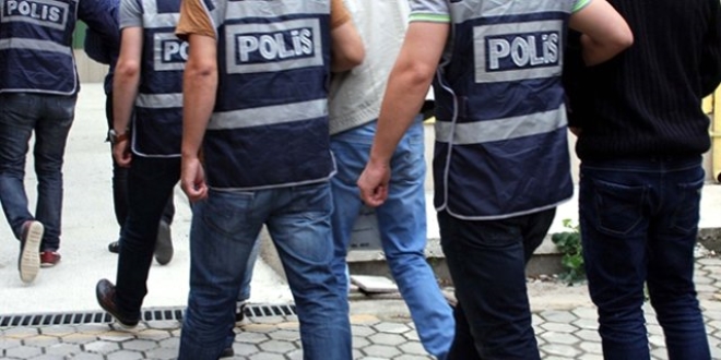 Mardin'de vali ve  vali yardmclar dahil 14 kii tutukland
