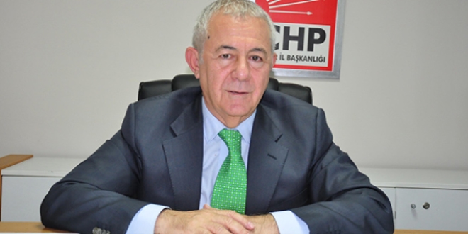 CHP zmir l Bakan istifa etti