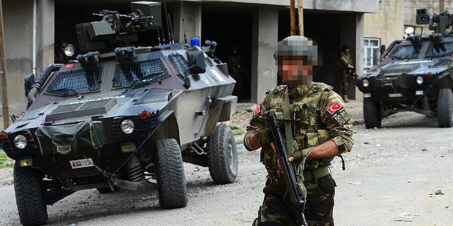 Mardin'de Savur ilesinde sokaa kma yasa ilan edildi