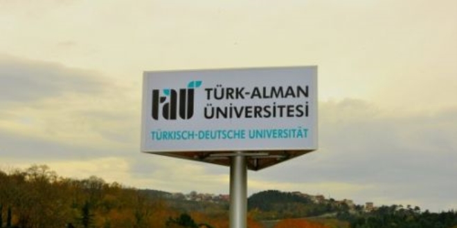 Trk-Alman niversitesi'nde 6 akademisyen aa alnd