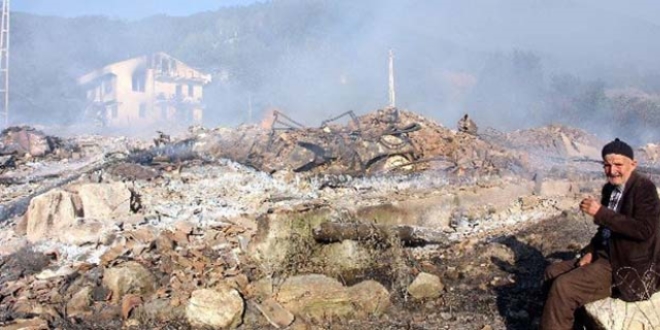 Kastamonu'da kan yangn, bir ky yok etti