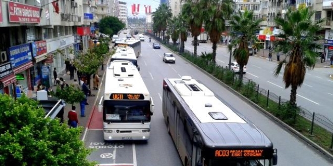 Antalya'da toplu ulam tek tip otobslerle salanacak