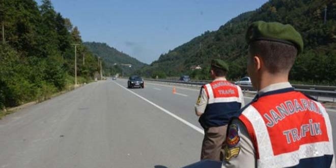 FET mensubu retmen yol kontrolnde yakaland