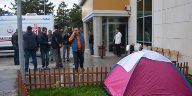Karabk'te salk alanlarndan protesto