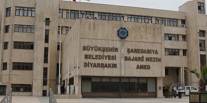 Diyarbakr Bykehir Belediyesine kayym atand