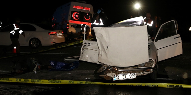 Adana'da trafik kazalar: 3 l, 7 yaral