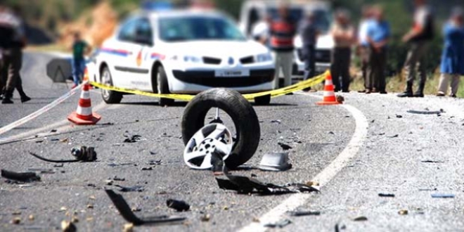 Osmaniye'de trafik kazas: 1 l, 2 yaral