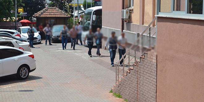 Ankara'da DEA'l 12 pheli yakaland