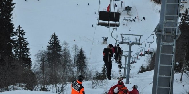 Uluda'da telesiyej halat koptu