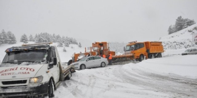 Akseki-Seydiehir karayolunda ara geiine izin verilmiyor