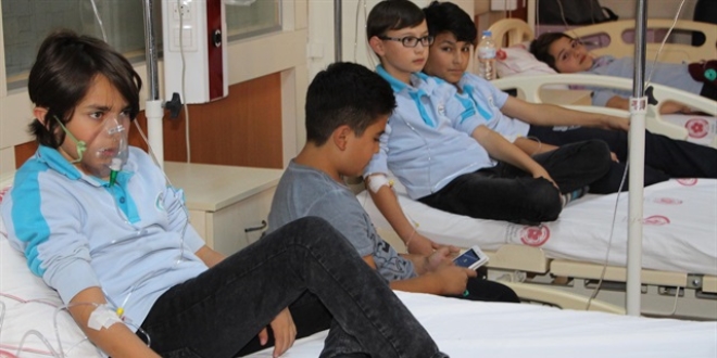 Sivas'ta 29 renci gda zehirlenmesi'den hastaneye kaldrld