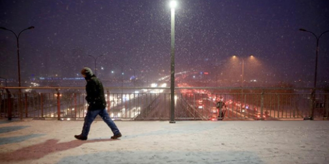 stanbul'da kar ya etkili oluyor