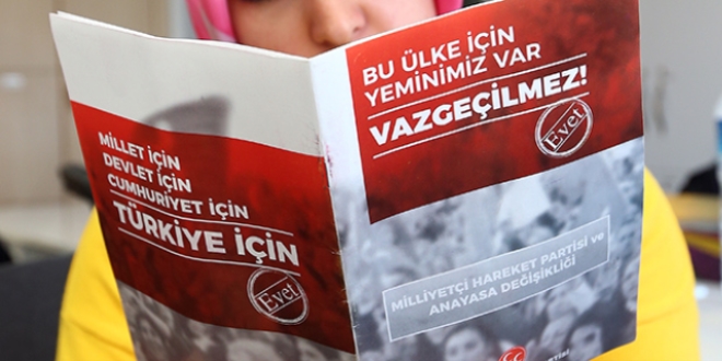 MHP'den halk oylamas kitap