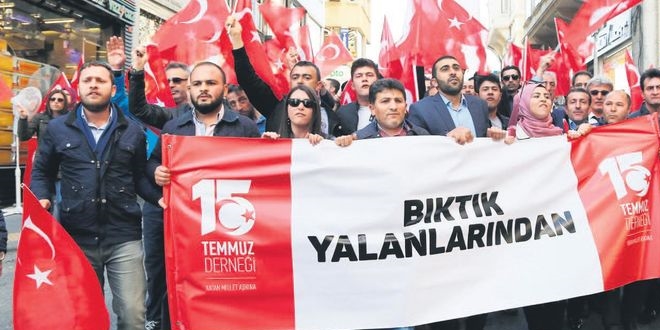 15 Temmuz darbedir inanmayan haindir!