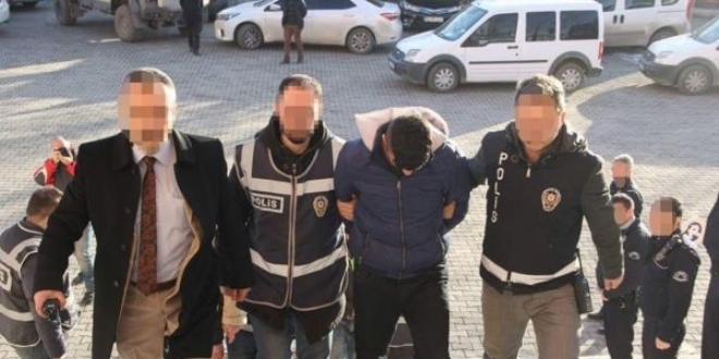 Malatya'da FET'den 4 kii gzaltna alnd,1 kii tutukland