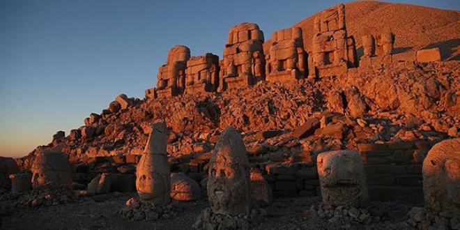 Nemrut Dana yabanc turist akn