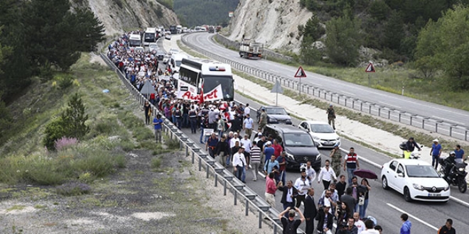 CHP yrynde kalbi duran kii, hayata dndrld