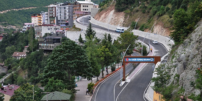 Artvin'de 10 milyon liralk bulvar trafie ald