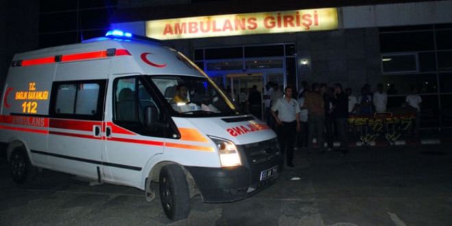 Trabzon'da zincirleme trafik kazas: 3 l, 7 yaral