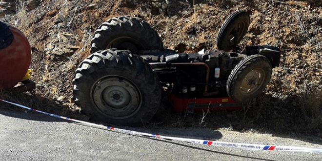 Gmhane'de traktr devrildi: 2 l, 1 yaral