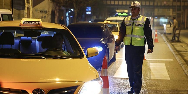 Trkiye genelinde 8 bin 460 personel ile trafik denetimi