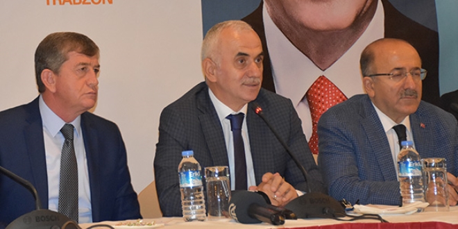 '7 belediye bakanmzn partiyle yollarn ayrdk'