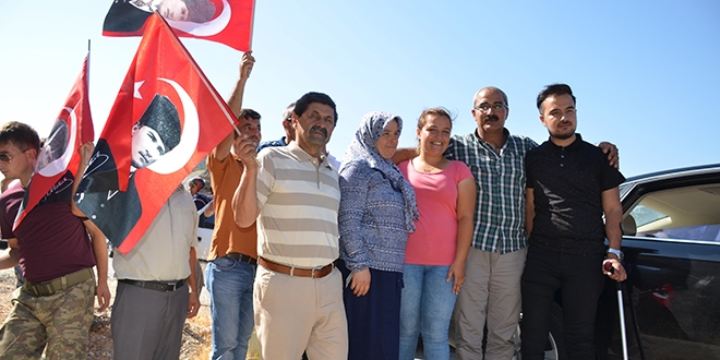 Tedavisi tamamlanan gazi memleketine geldi