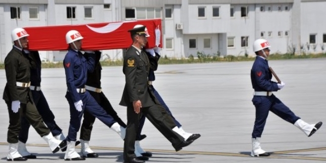 Terr saldrsnda len iki sivil Adana'ya getirildi