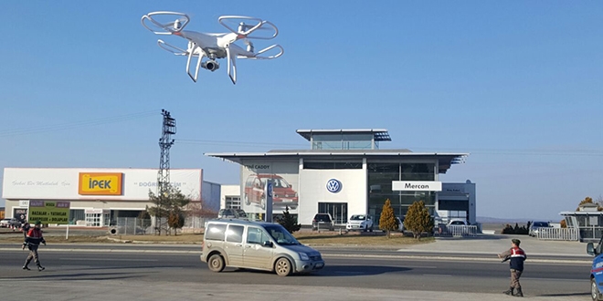 Turizm merkezlerinde 'drone' ile yol kontrol