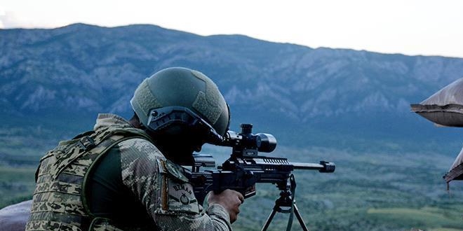 Hakkari'de 3 terrist etkisiz hale getirildi