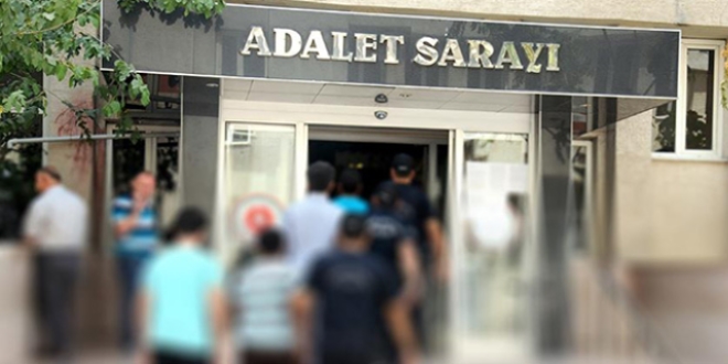 Adana'da FET phelisi 18 kii adliyeye sevk edildi