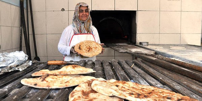 Einden kalan ekmek teknesinde hayat mcadelesi