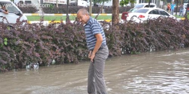 Denizli'de etkili olan saanak, hayat olumsuz etkiledi