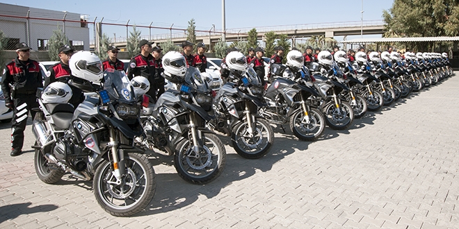 zmir'de yunus ekipleri iin yeni motosikletler alnd