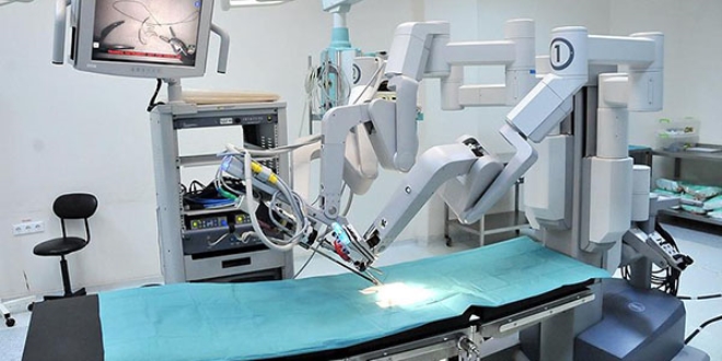 Trkiye robotik cerrahiyle organ naklinde dnya ikincisi