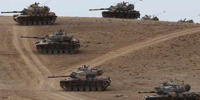 Trk askeri, Suriye'deki baz noktalara takviye yapt