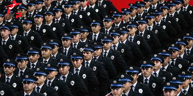 Yurt genelinde 6 bin 500 polis mezun oldu