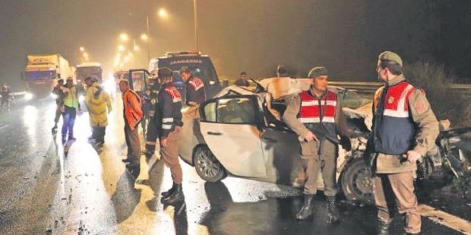 3 Hukuk rencisi kazada hayatn kaybetti